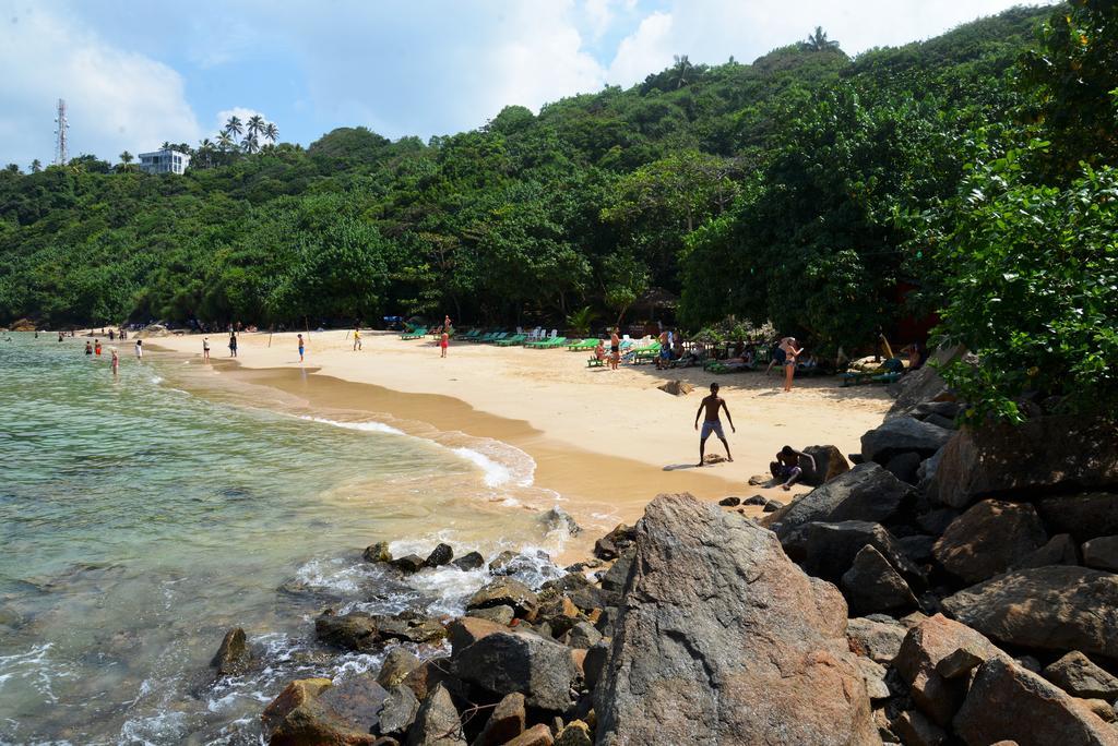 Jungle Beach Hostel Unawatuna Ruang foto